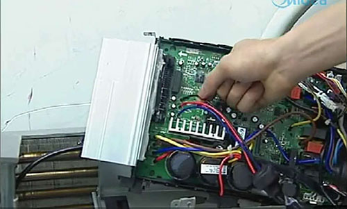 亭湖美的空调电话是多少